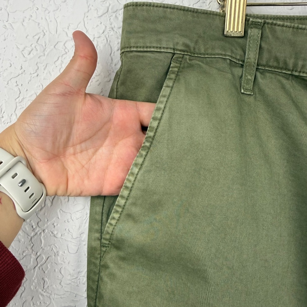 *AG Adriano Goldschmied Mens Wanderer Olive Green Slim Trouser Shorts 33R - Picture 9 of 14